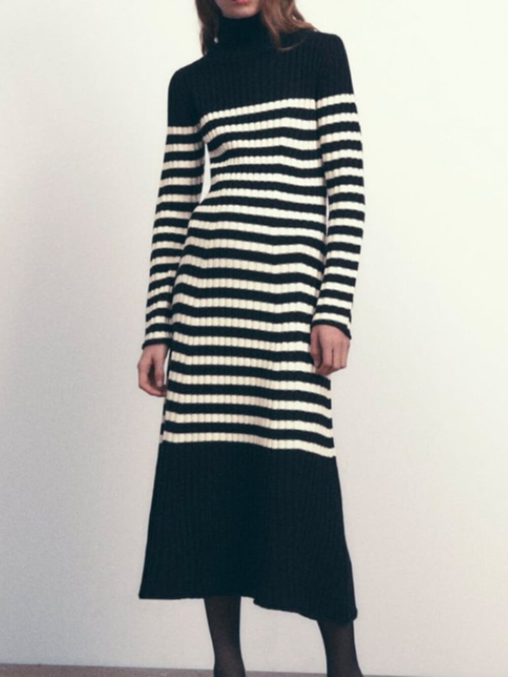 Zara | Black & White Stripped Maxi Sweater Dress